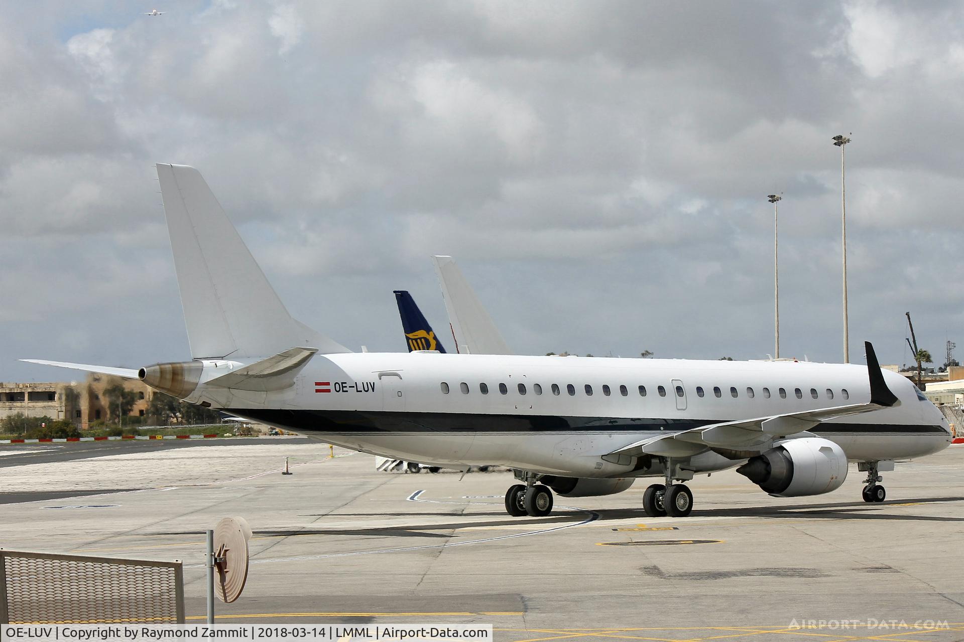 OE-LUV, 2013 Embraer ERJ-190-100ECJ Lineage 1000 C/N 19000571, Embraer ERJ-190 Lineage 1000 OE-LUV