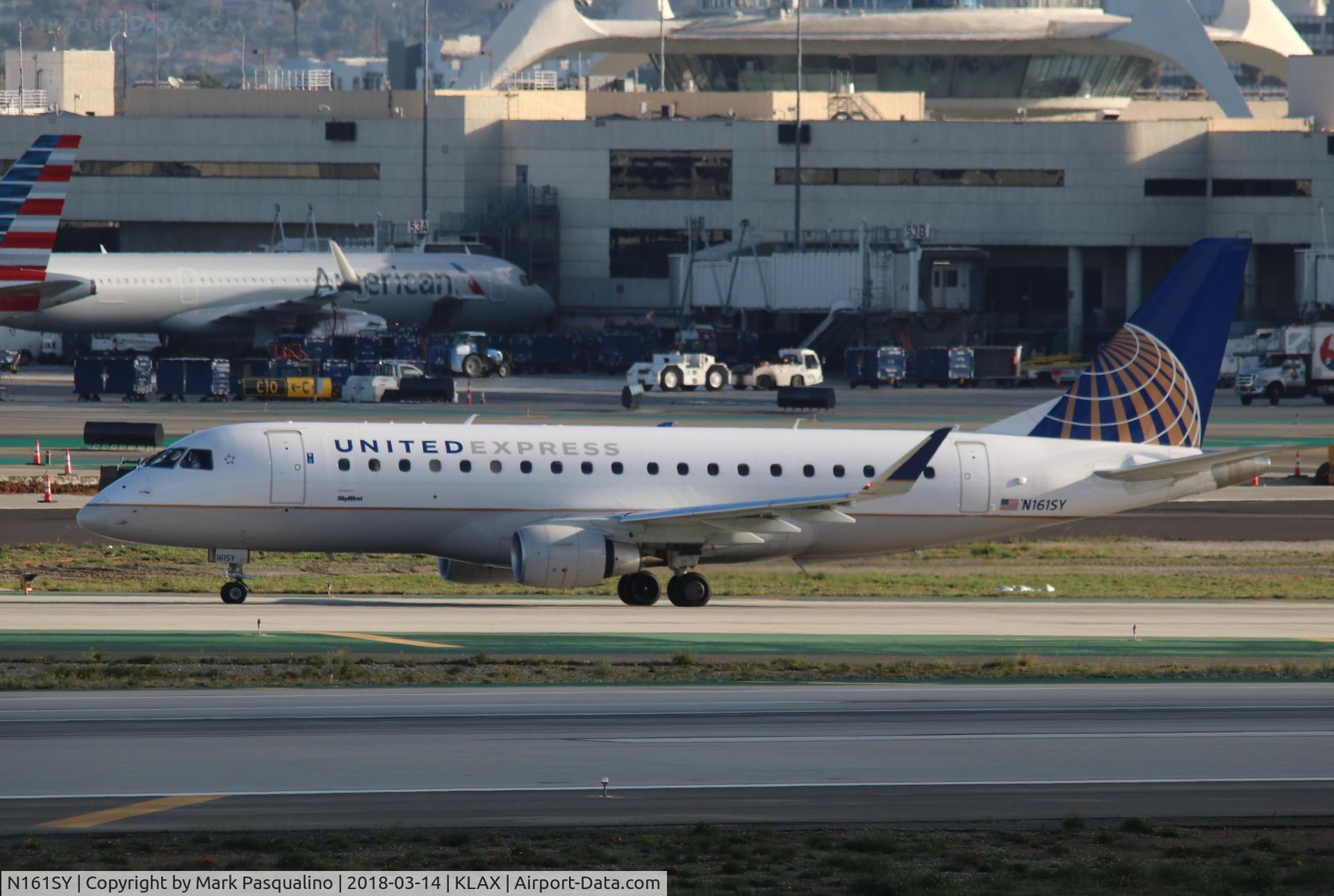 N161SY, 2016 Embraer 175LR (ERJ-170-200LR) C/N 17000569, ERJ 170-200 LR