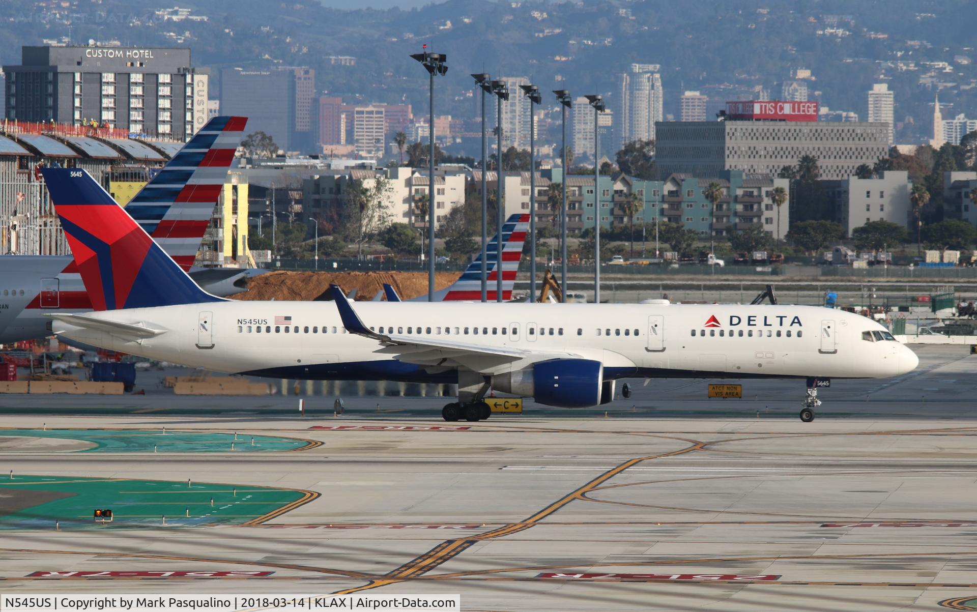 N545US, 1996 Boeing 757-251 C/N 26492, Boeing 757-200