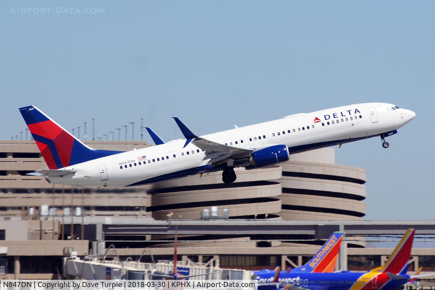 N847DN, 2015 Boeing 737-932/ER C/N 31958, No comment.