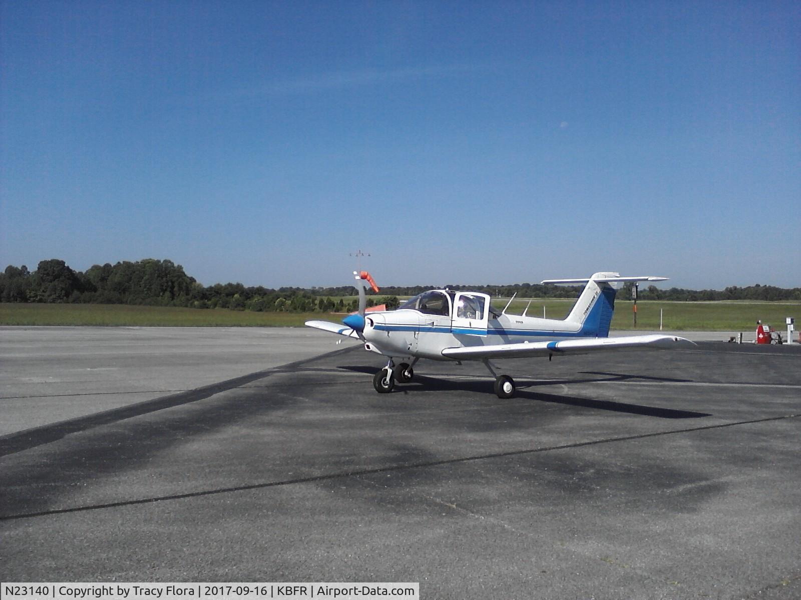 N23140, 1981 Piper PA-38-112 Tomahawk Tomahawk C/N 38-81A0119, N23140 taxi in to hanger area at KBFR