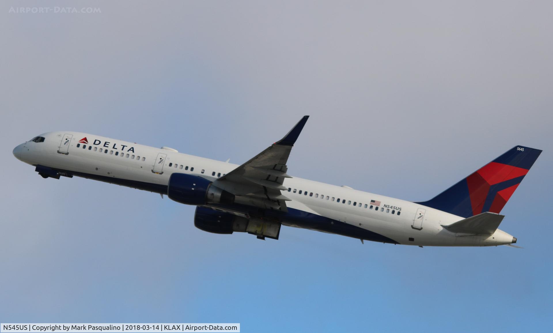 N545US, 1996 Boeing 757-251 C/N 26492, Boeing 757-200