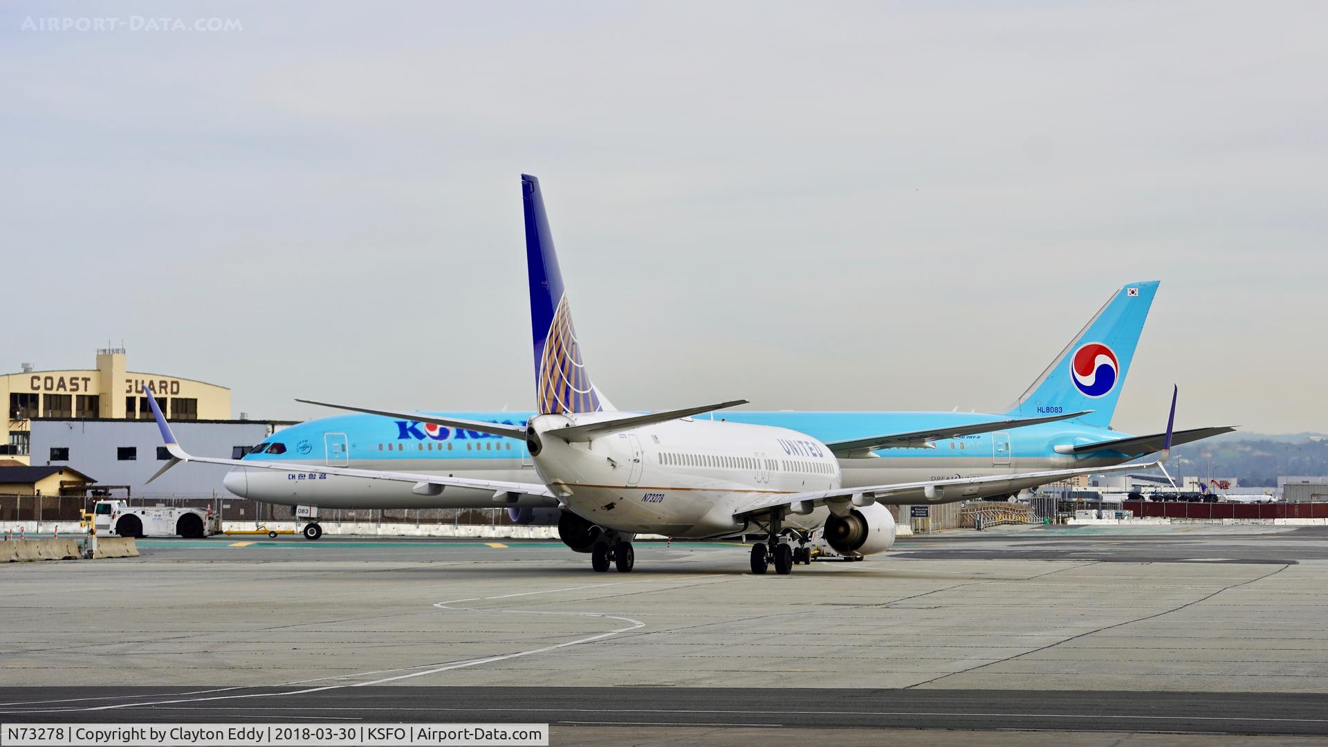 N73278, 2003 Boeing 737-824 C/N 31596, SFO 2018.