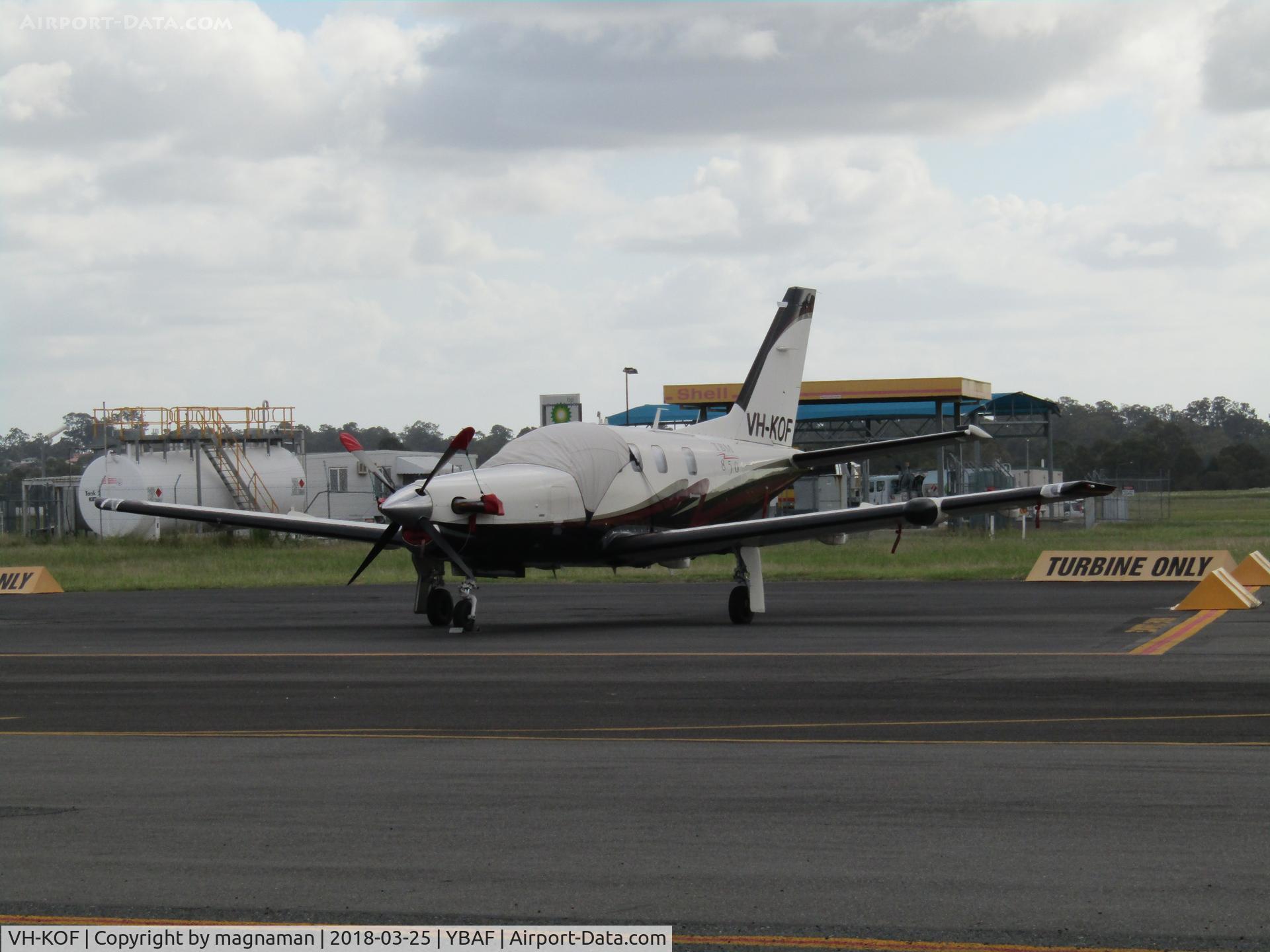 VH-KOF, 2006 Socata TBM 850 C/N 362, on apron