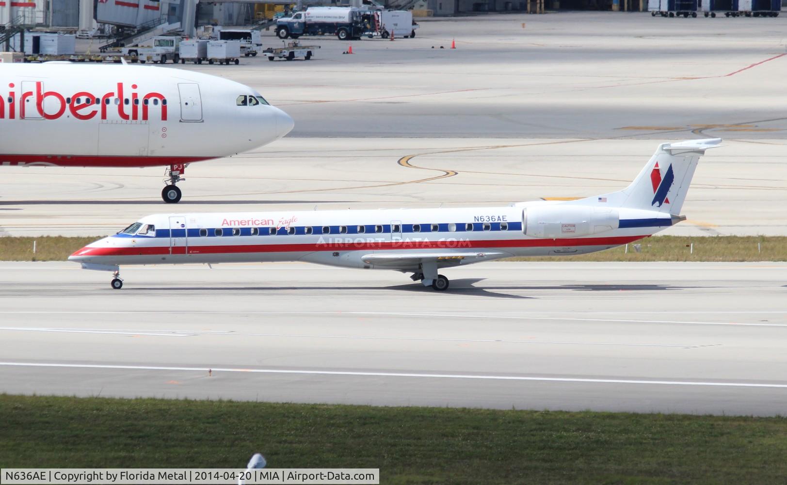 N636AE, 1999 Embraer ERJ-145LR (EMB-145LR) C/N 145160, American Eagle