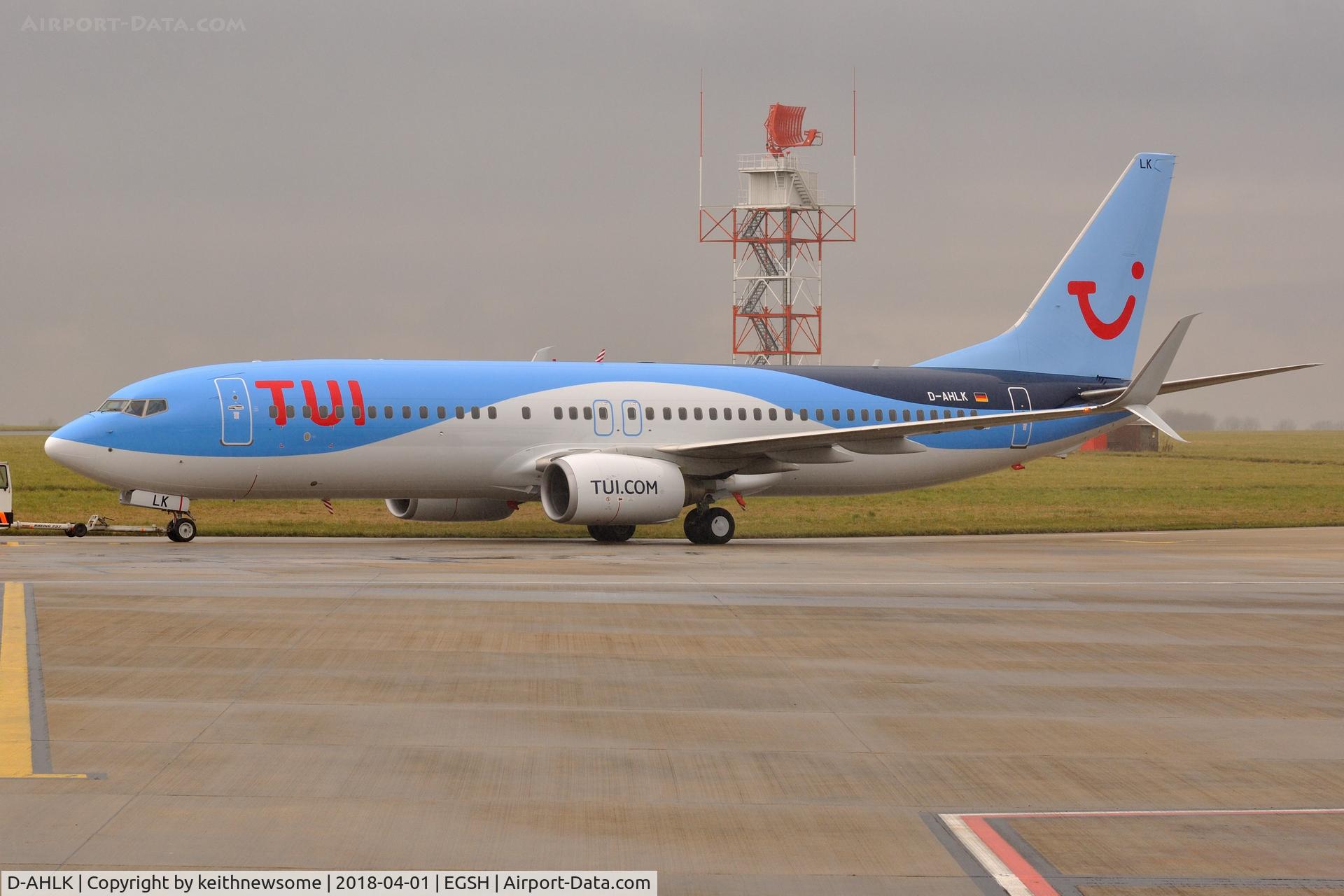 D-AHLK, 2008 Boeing 737-8K5 C/N 35143, Towed from spray shop with TUI colour scheme.