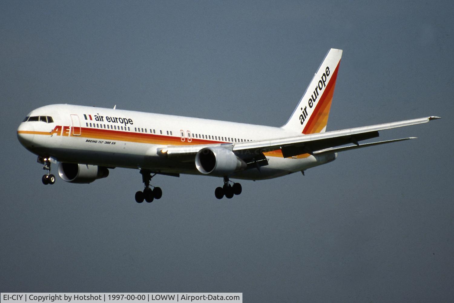 EI-CIY, 1991 Boeing 767-330/ER C/N 25208/381, Rare visitor