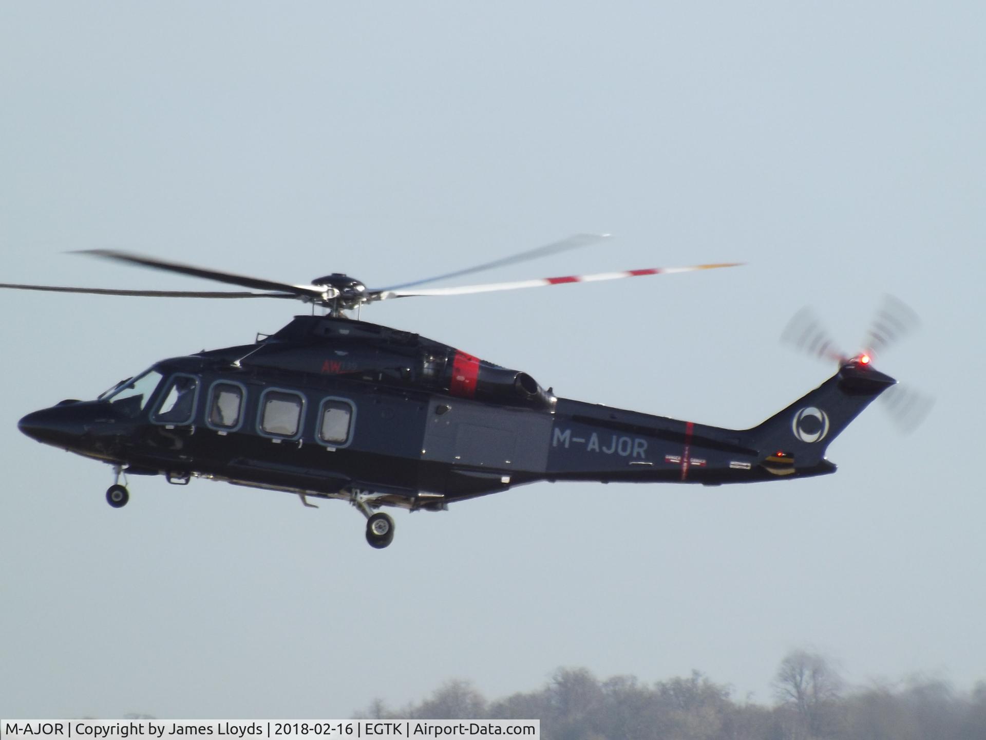 M-AJOR, AgustaWestland AW-139 C/N 31771, Just about to Dep Oxford for London