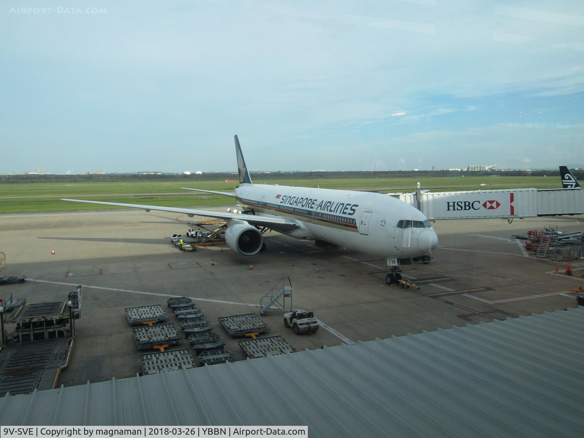 9V-SVE, 2001 Boeing 777-212/ER C/N 30870, on stand