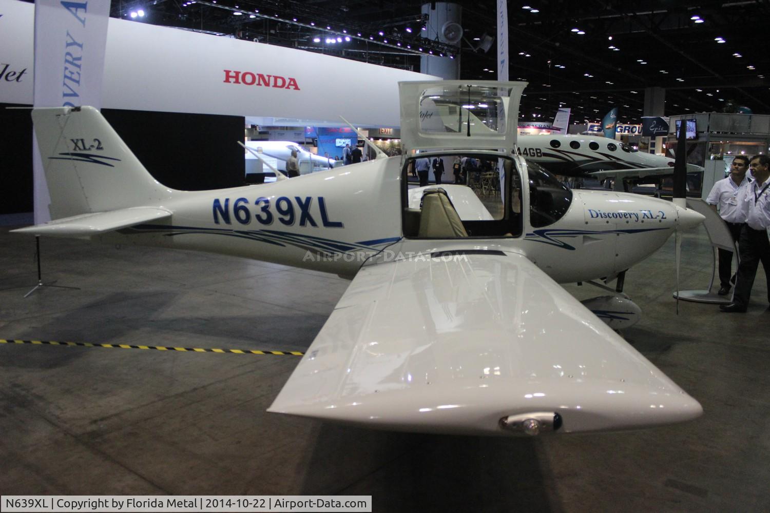 N639XL, 2008 Liberty XL-2 C/N 0110, Liberty XL-2 at NBAA Convention Orlando