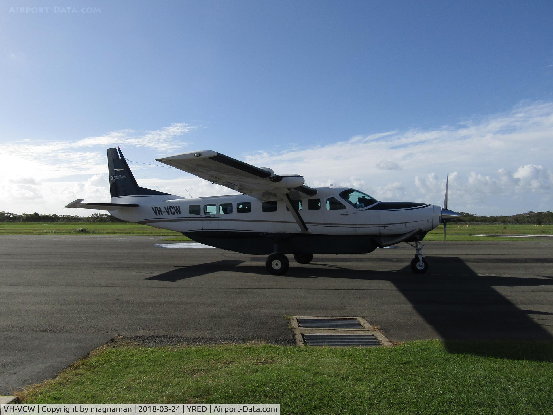 VH-VCW, 2004 Cessna 208B Grand Caravan C/N 208B-1102, parking up