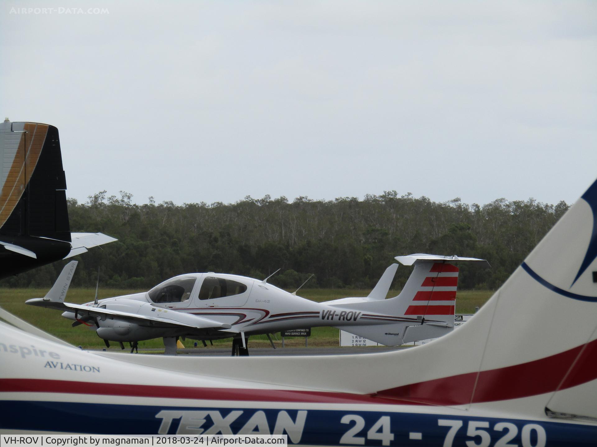 VH-ROV, Diamond DA-42 Twin Star C/N 42.159, at caloundra