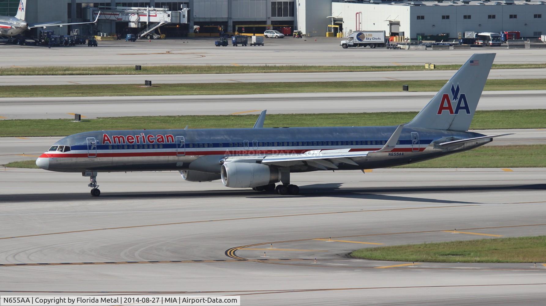 N655AA, 1991 Boeing 757-223 C/N 24613, American