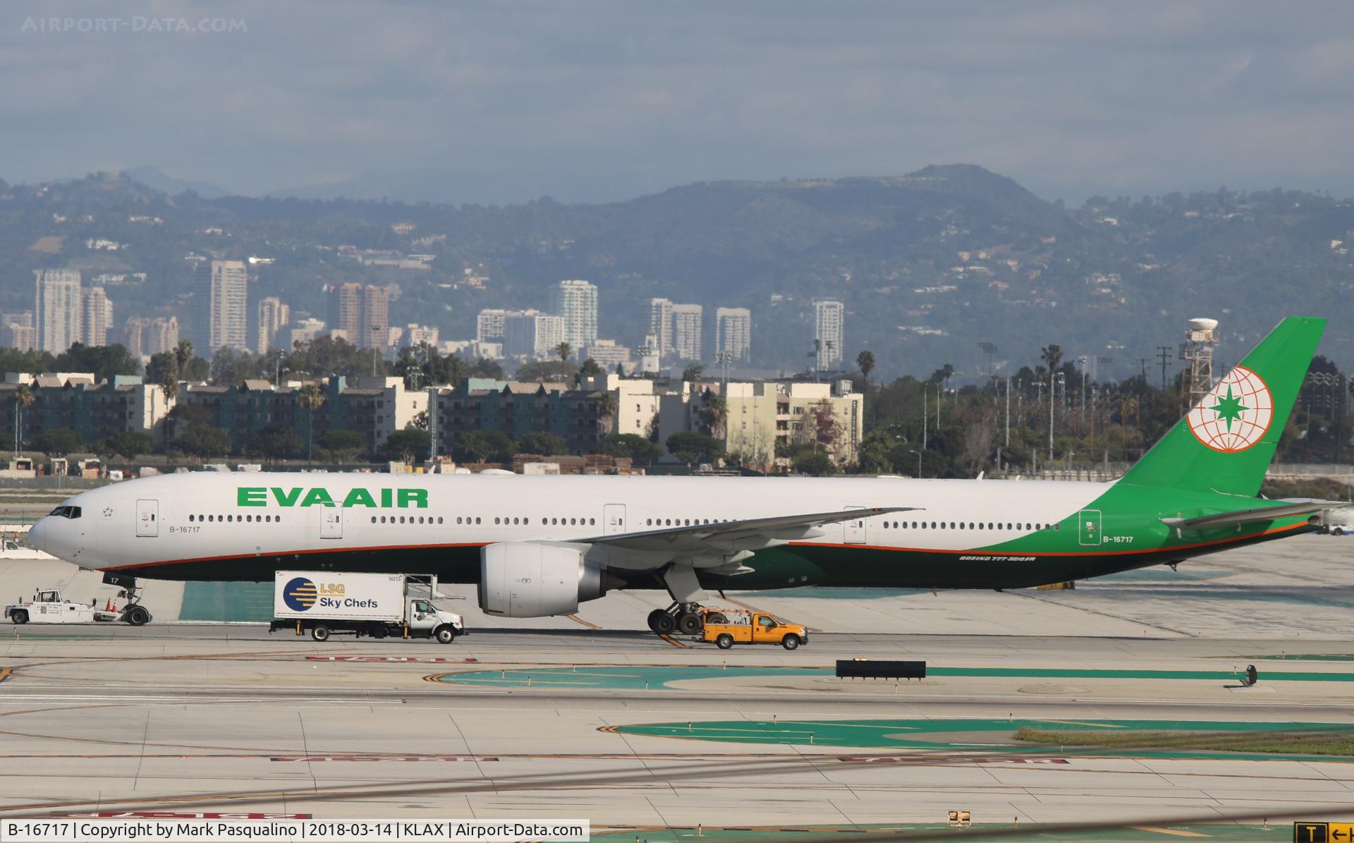 B-16717, 2010 Boeing 777-35E/ER C/N 32644, Boeing 777-300ER