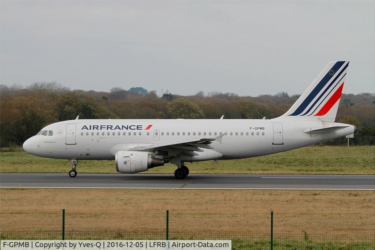 F-GPMB, 1996 Airbus A319-113 C/N 600, Airbus A319-113, Taxiing to holding point rwy 07R, Brest-Bretagne airport (LFRB-BES)