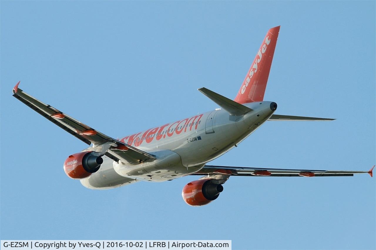 G-EZSM, 2003 Airbus A319-111 C/N 2062, Airbus A319-111, Take off rwy 25L, Brest-Bretagne airport (LFRB-BES)