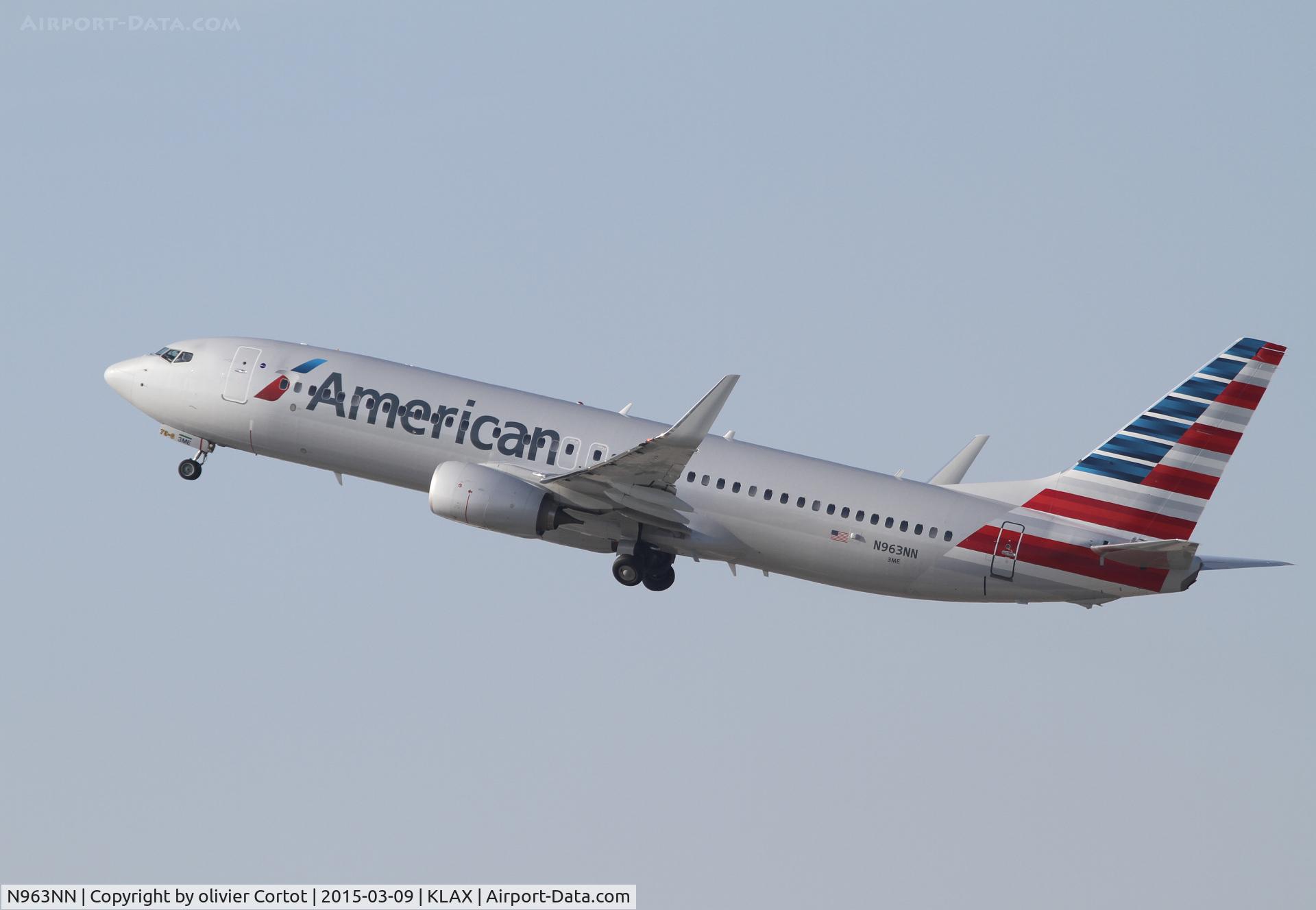 N963NN, 2014 Boeing 737-823 C/N 31208, late afternoon in LA