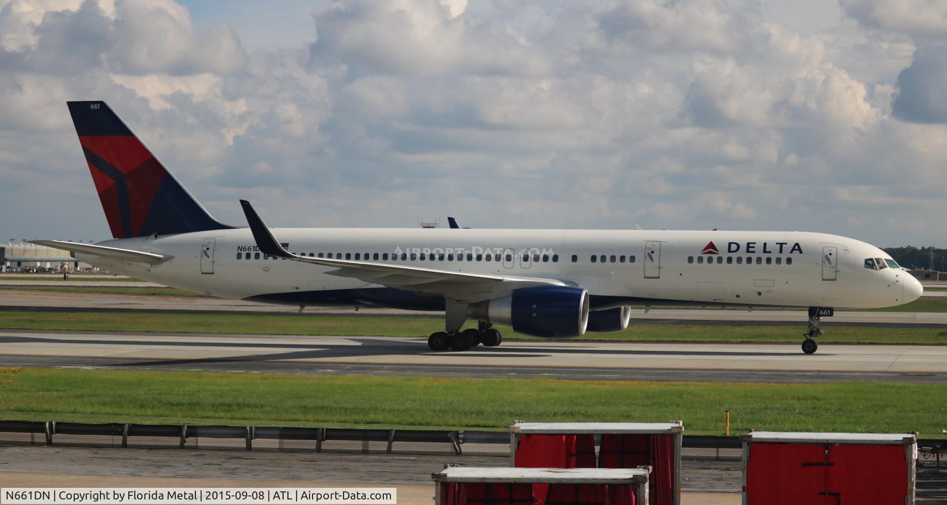 N661DN, 1990 Boeing 757-232 C/N 24972, Delta
