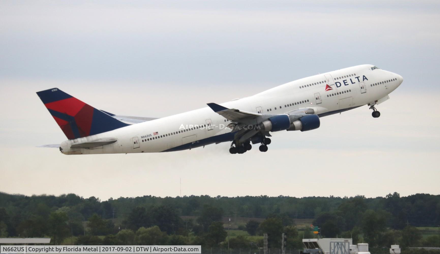 N662US, 1988 Boeing 747-451 C/N 23720, Delta