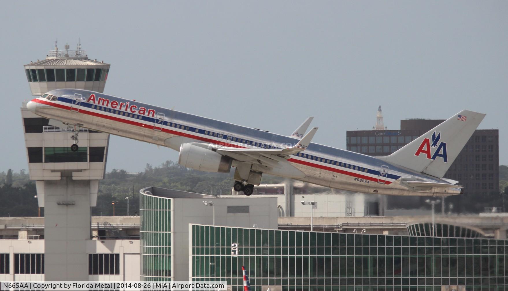 N665AA, 1992 Boeing 757-223 C/N 25299, American