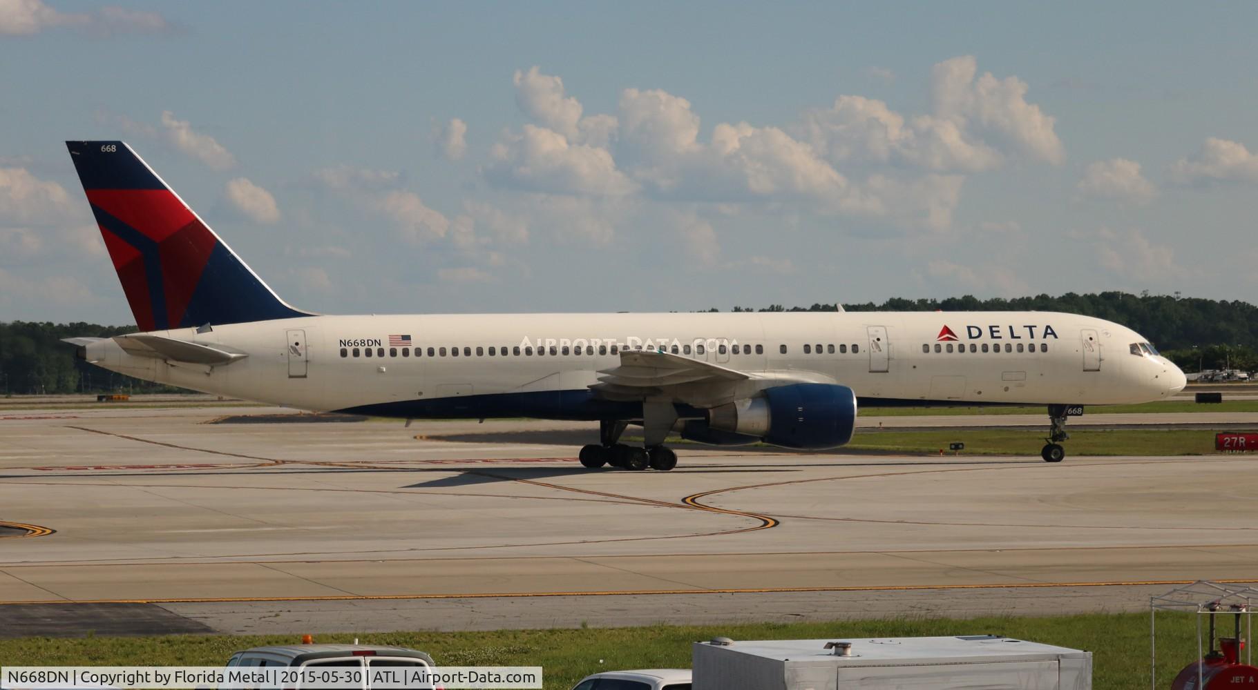 N668DN, 1991 Boeing 757-232 C/N 25141, Delta