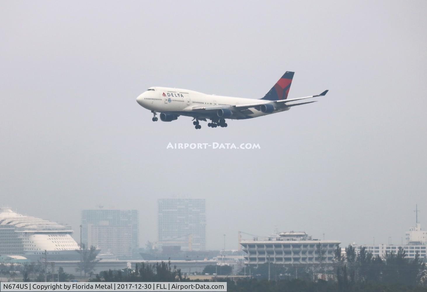 N674US, 1999 Boeing 747-451 C/N 30269, Delta