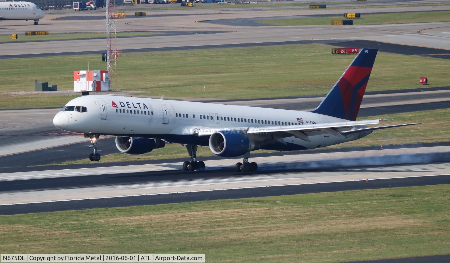 N675DL, 1992 Boeing 757-232 C/N 25980, Delta