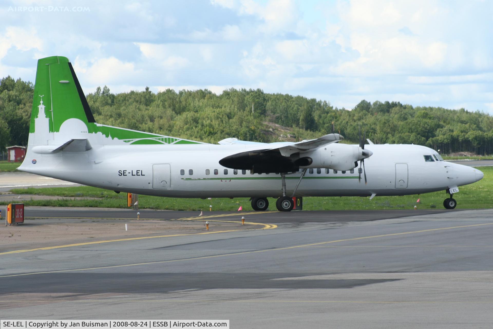SE-LEL, 1987 Fokker 50 C/N 20110, Golden Air
