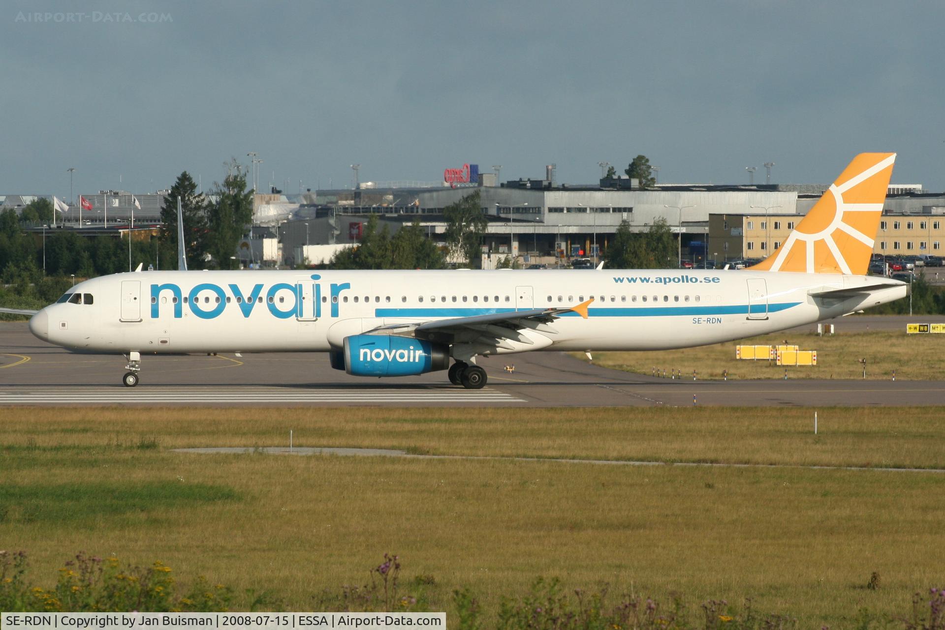 SE-RDN, 2004 Airbus A321-231 C/N 2211, Novair
