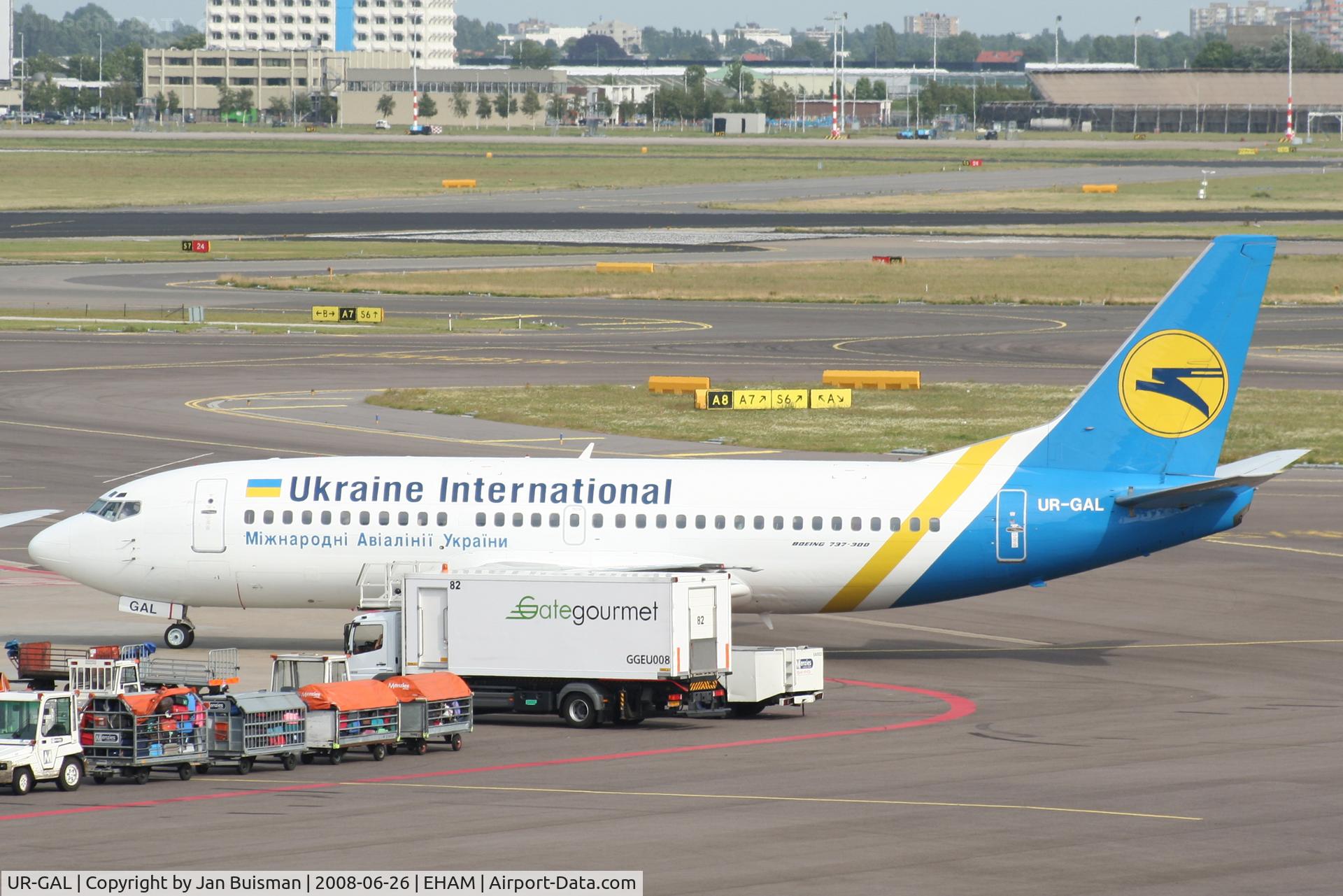 UR-GAL, 1988 Boeing 737-341 C/N 24275, Ukraine Intl