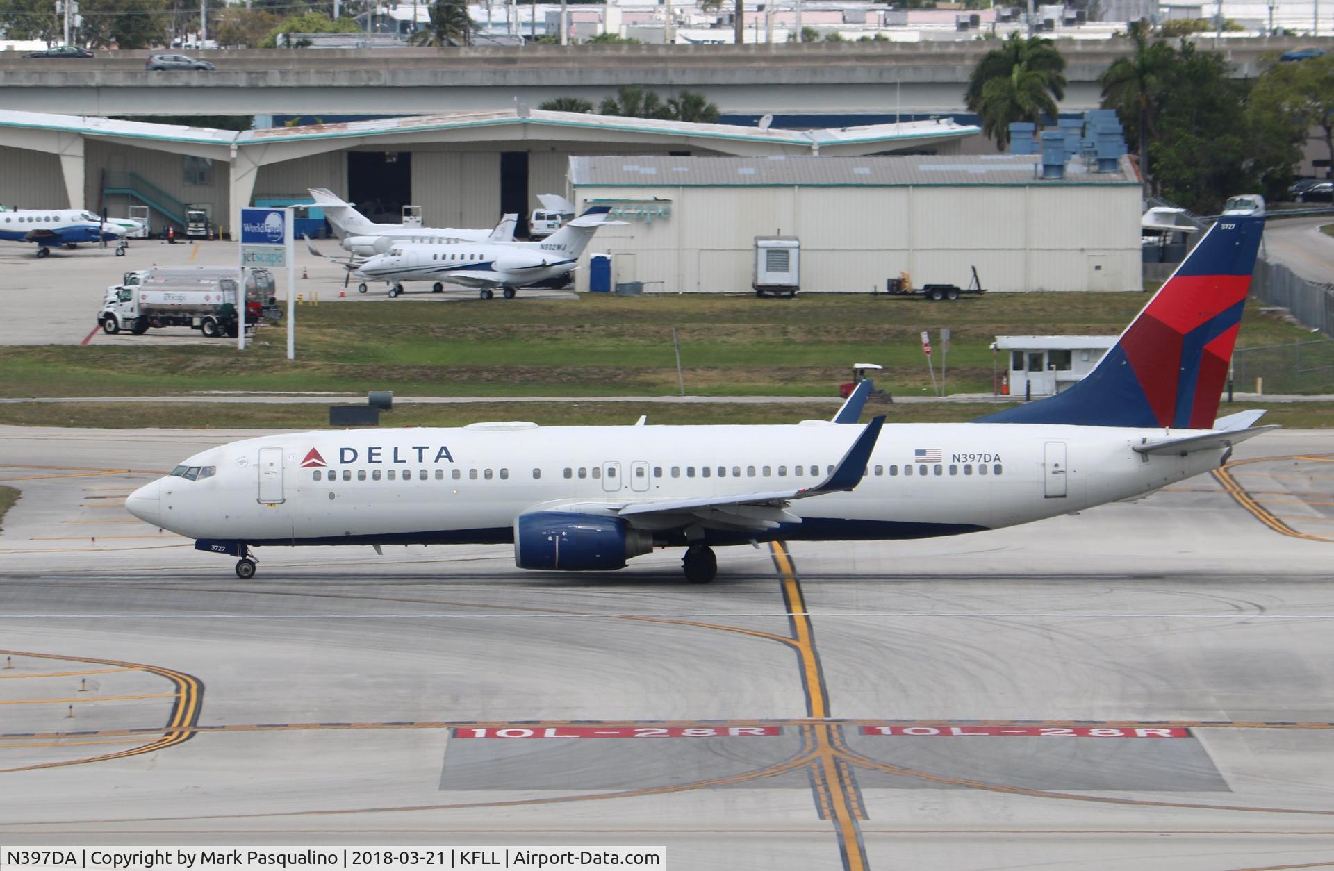 N397DA, 2000 Boeing 737-832 C/N 30537, Boeing 737-800