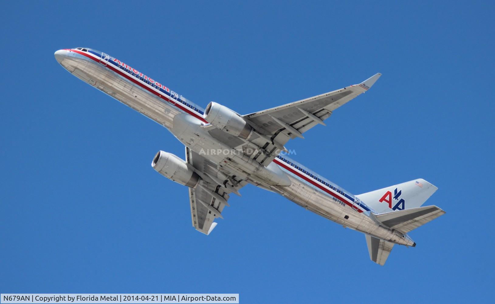 N679AN, 1999 Boeing 757-223F C/N 29589, American