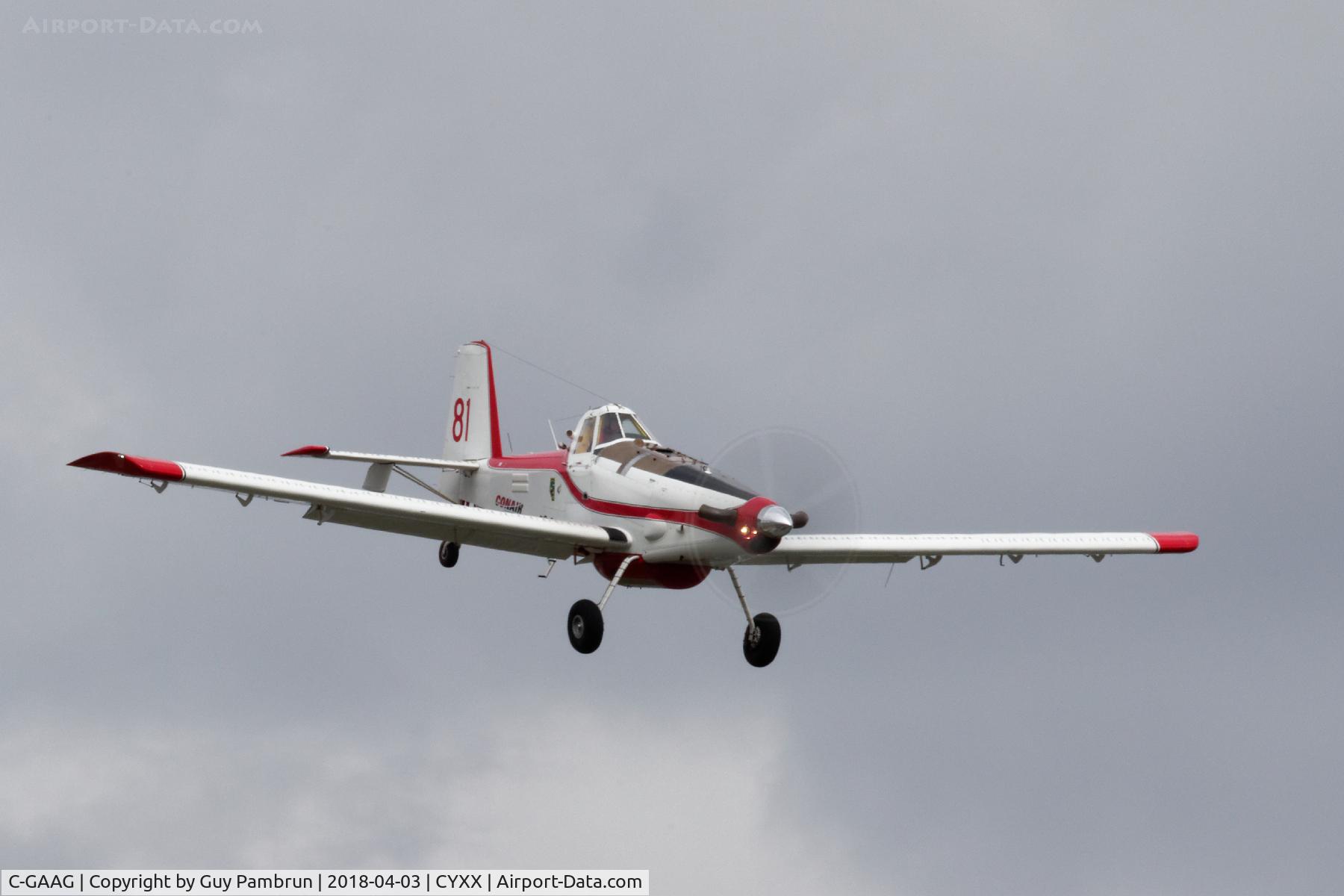 C-GAAG, 2004 Air Tractor AT-802A C/N 802A-0174, Landing