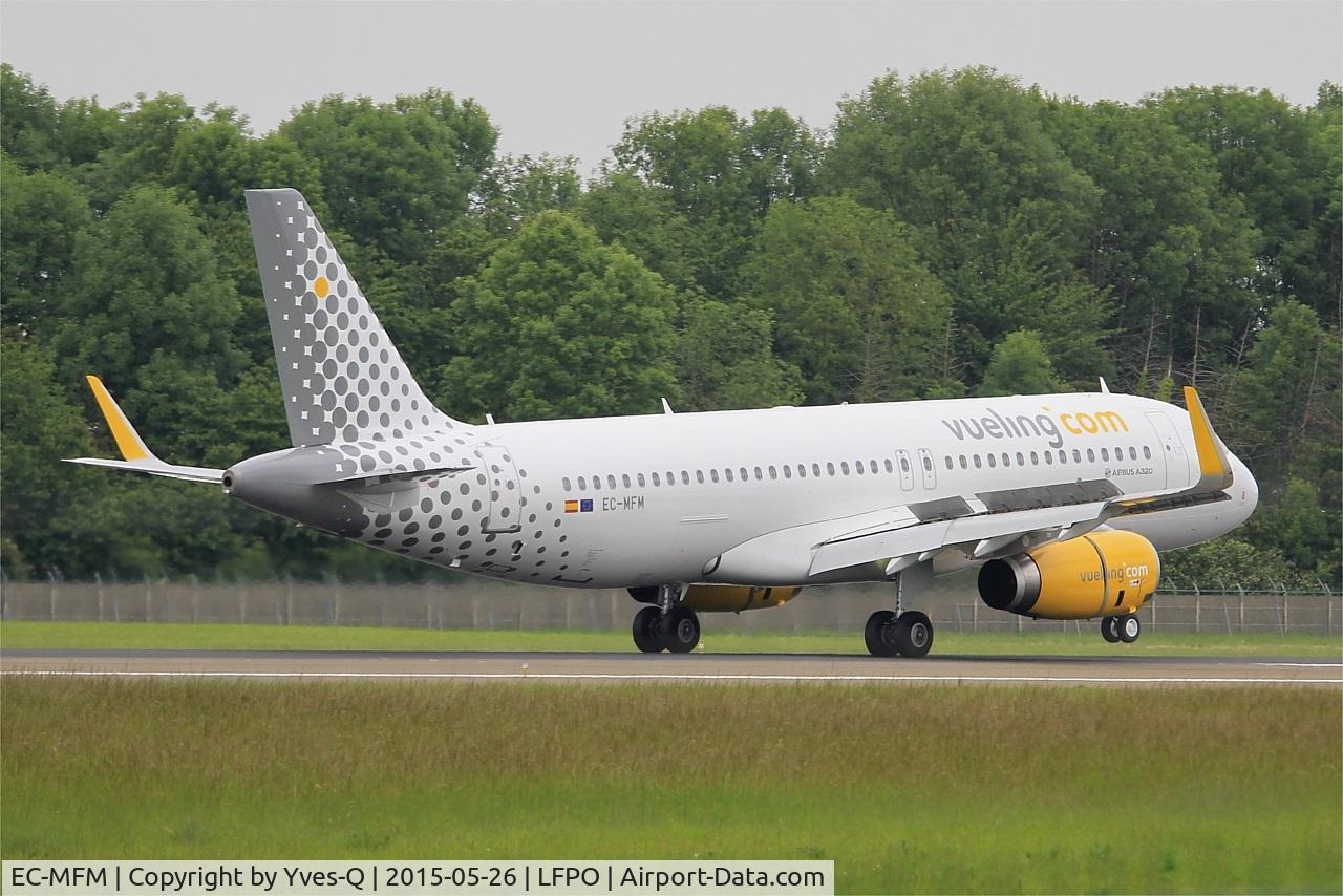 EC-MFM, 2015 Airbus A320-232 C/N 6571, Airbus A320-232, Landing rwy 06, Paris-Orly airport (LFPO-ORY)