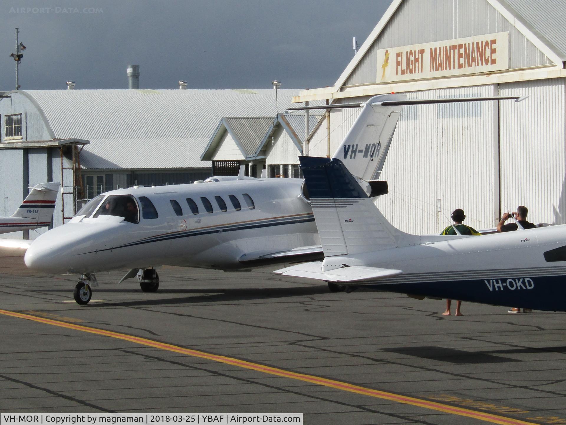 VH-MOR, 2002 Cessna 525A CitationJet CJ2 C/N 525A-0063, departing with group of well wishers present