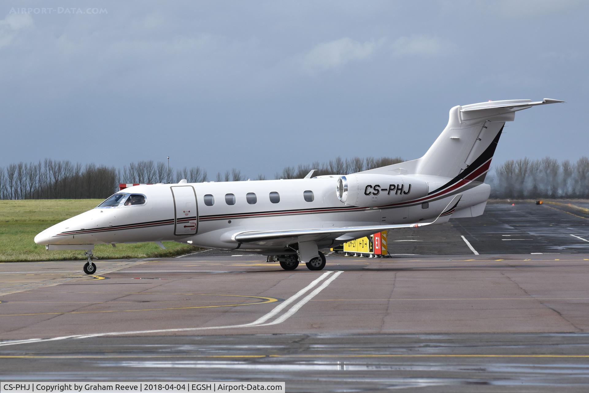 CS-PHJ, 2016 Embraer EMB-505 Phenom 300 C/N 50500336, Just landed at Norwich.