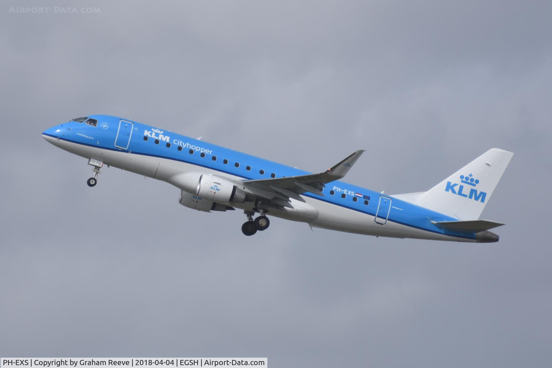 PH-EXS, 2017 Embraer 175STD (ERJ-170-200STD) C/N 17000702, Departing from Norwich.