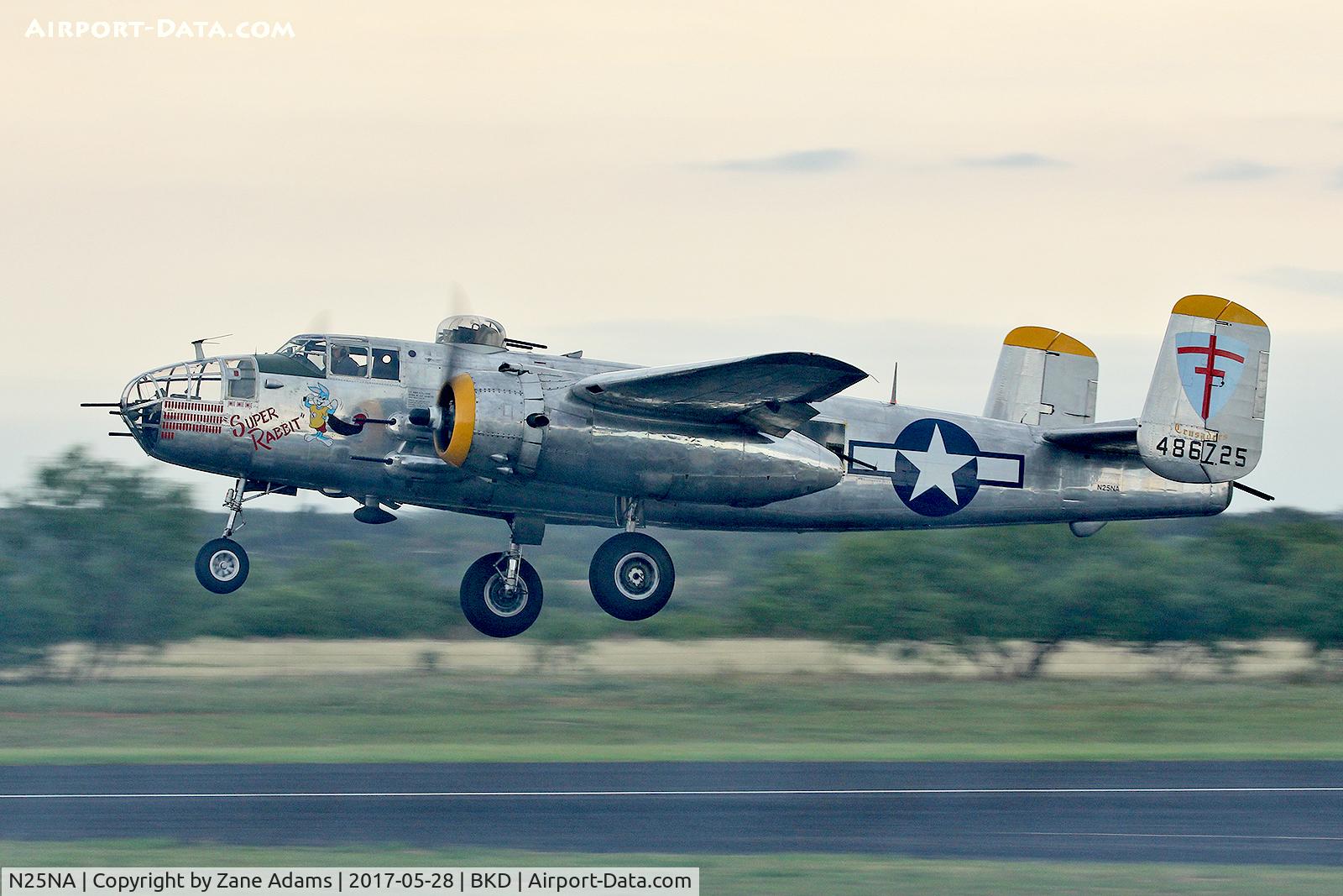N25NA, 1944 North American B-25J Mitchell Mitchell C/N 108-47479, At the 2017 Breckenridge Warbird Show