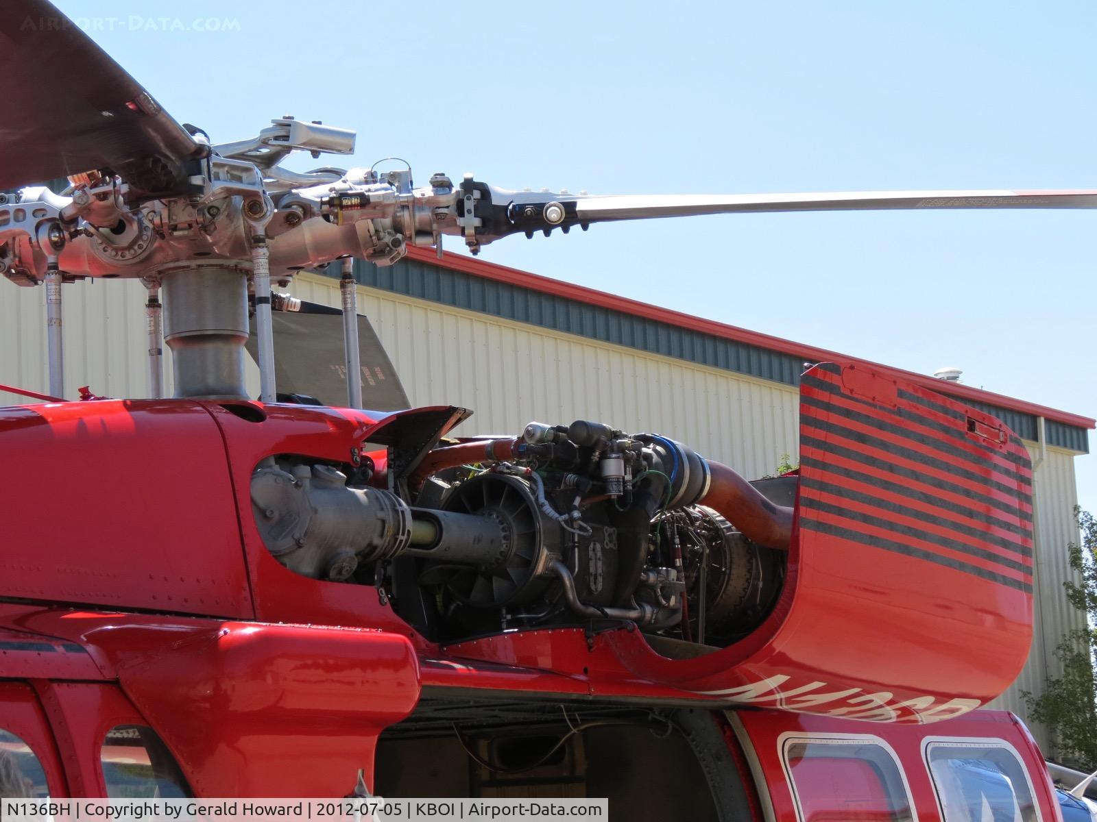 N136BH, 1992 Sikorsky S-70A-27 C/N 701835, Opened up for routine maintenance on the Firehawk ramp.