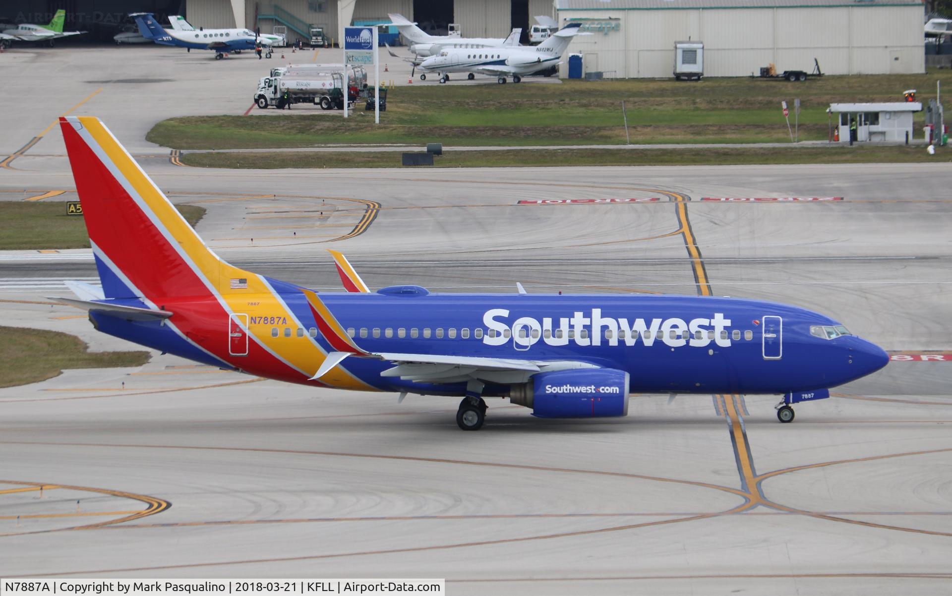 N7887A, 2007 Boeing 737-752 C/N 35123, Boeing 737-752