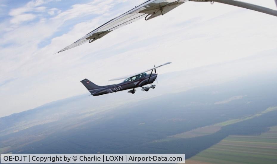 OE-DJT, 1973 Cessna 182P Skylane C/N 18262479, Formation flight with N103AN