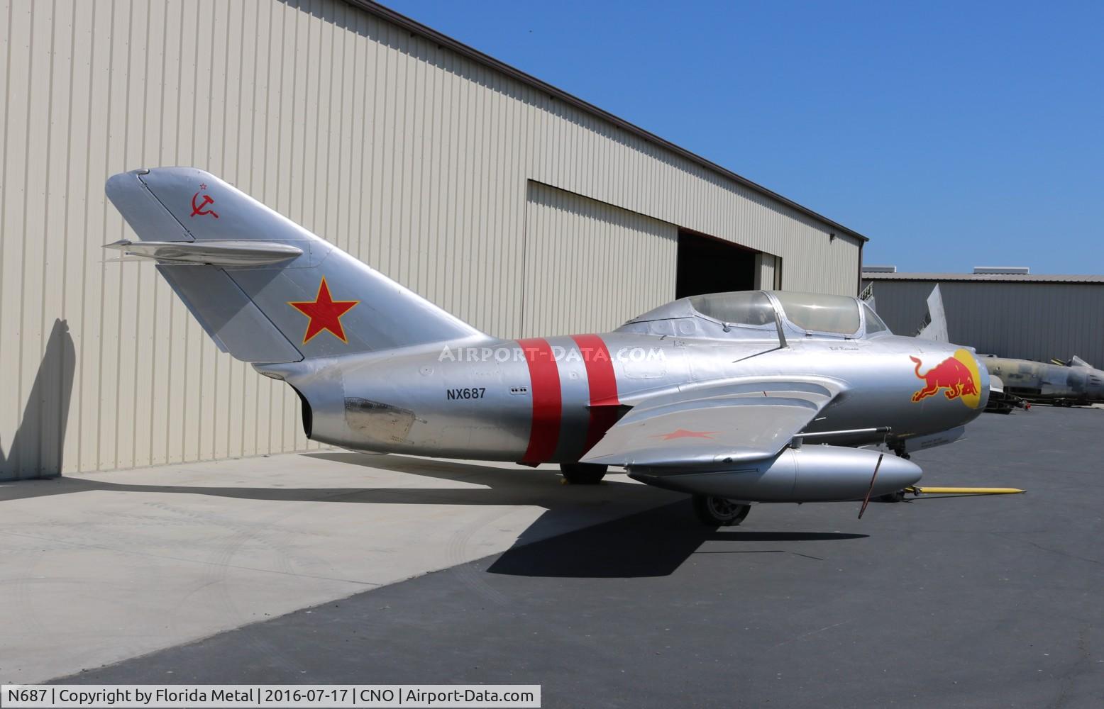 N687, 1953 Mikoyan-Gurevich MiG-15UTI C/N 1A02005, Mig-15