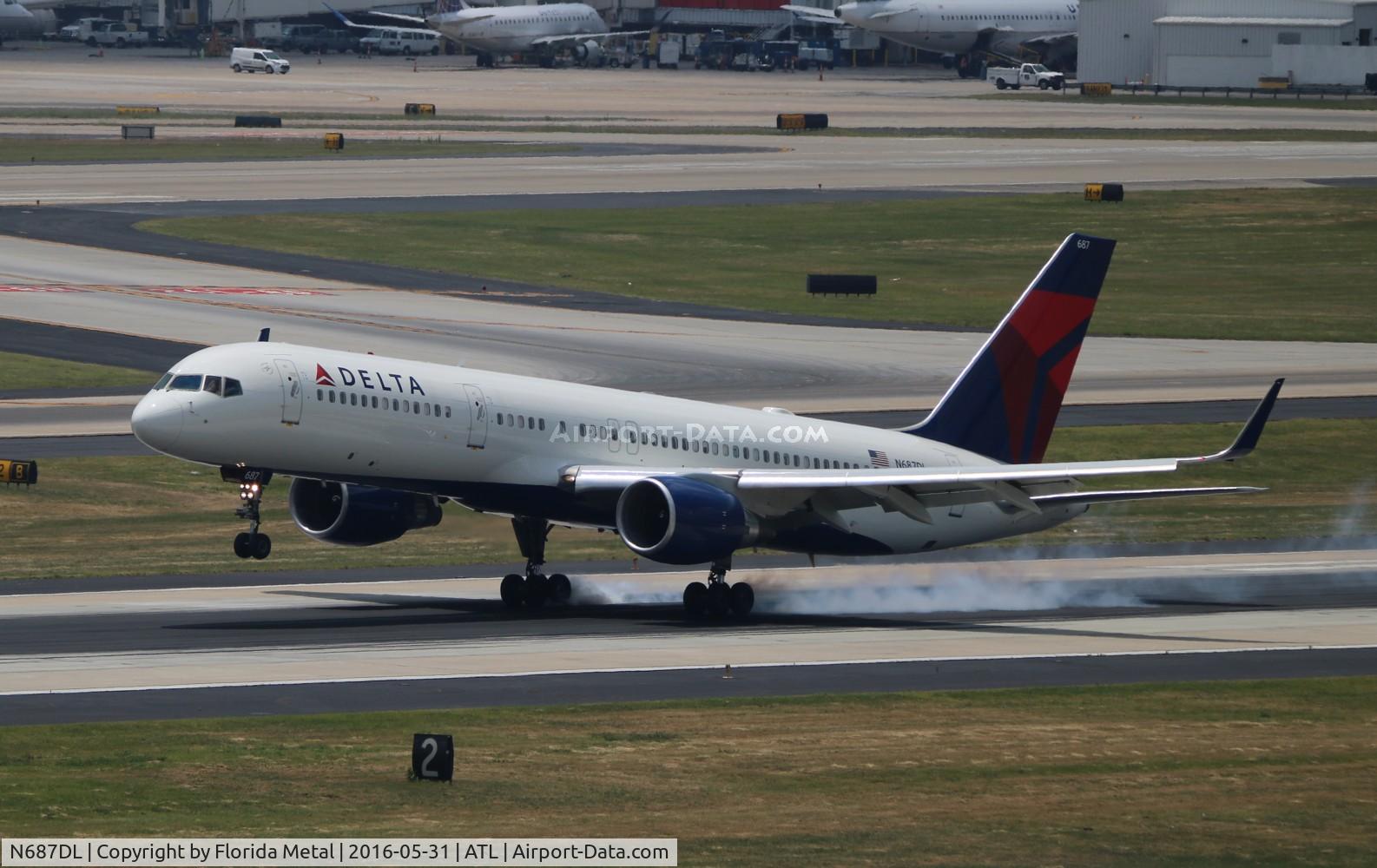 N687DL, 1998 Boeing 757-232 C/N 27586, Delta