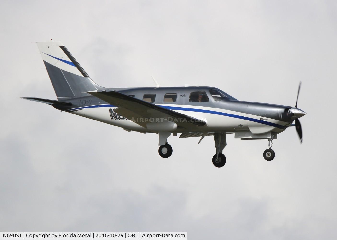 N690ST, 2016 Piper PA-46-350P Malibu Mirage C/N 4636690, Piper M350