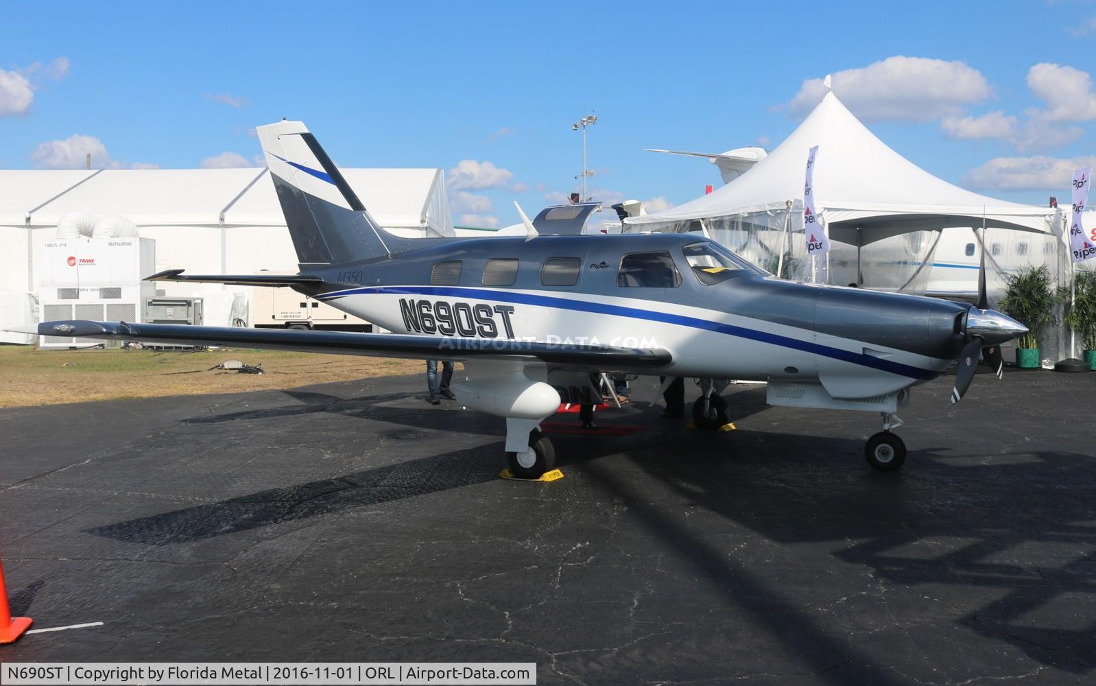 N690ST, 2016 Piper PA-46-350P Malibu Mirage C/N 4636690, Piper M350P