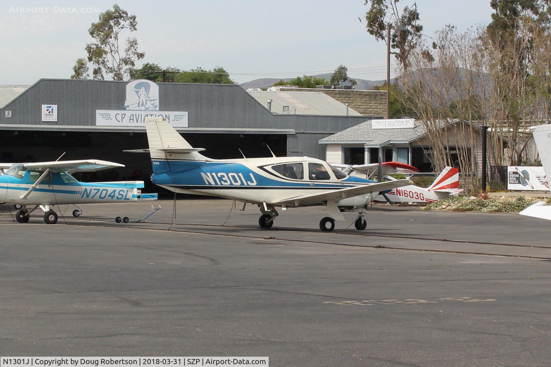 N1301J, 1975 Rockwell International 112A Commander C/N 301, 1975 Rockwell 112A COMMANDER 'HOTSHOT', Lycomiing IO-360-C1D6 200 Hp
