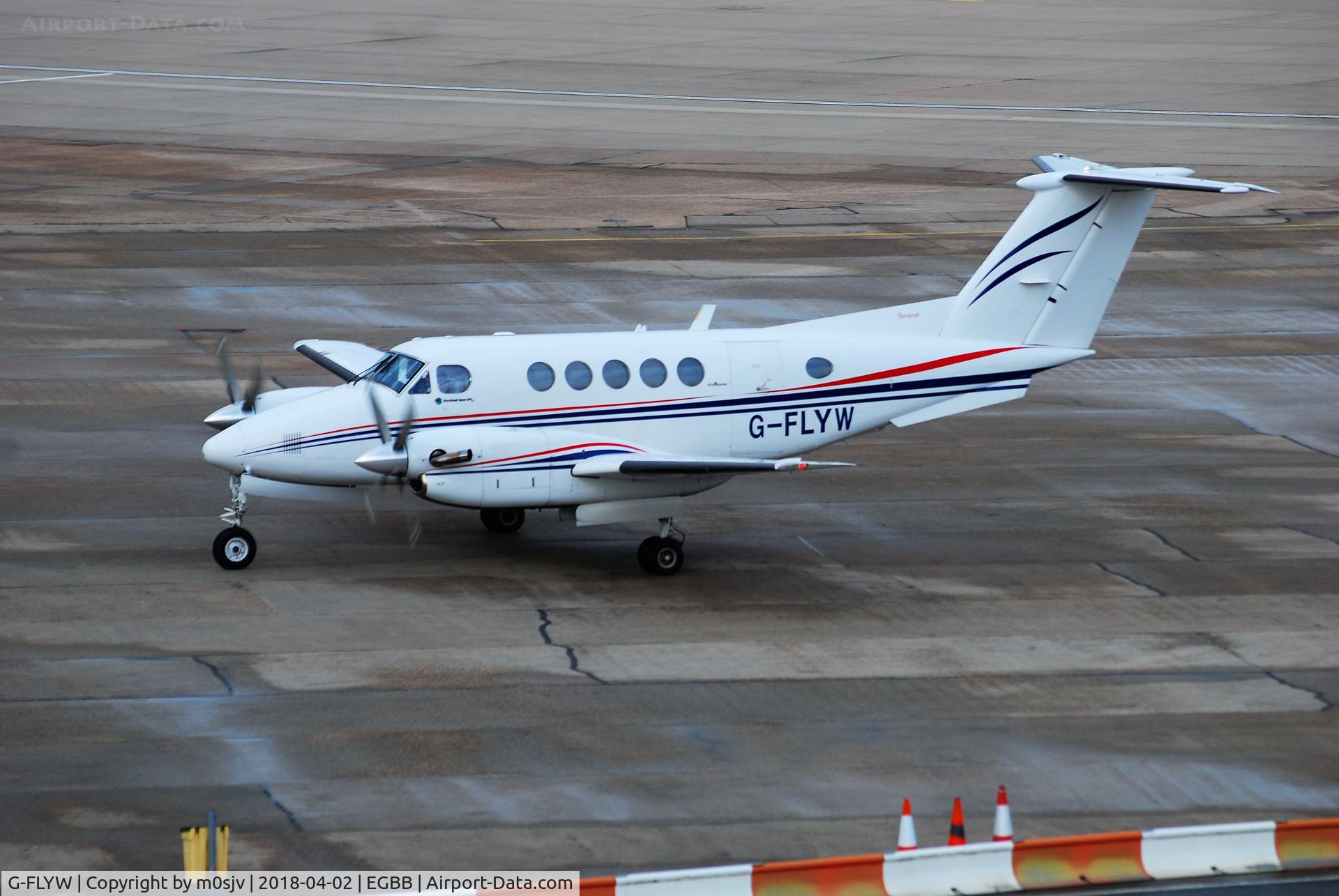 G-FLYW, 1977 Beech 200 Super King Air C/N BB-209, Taken from Freeport carpark