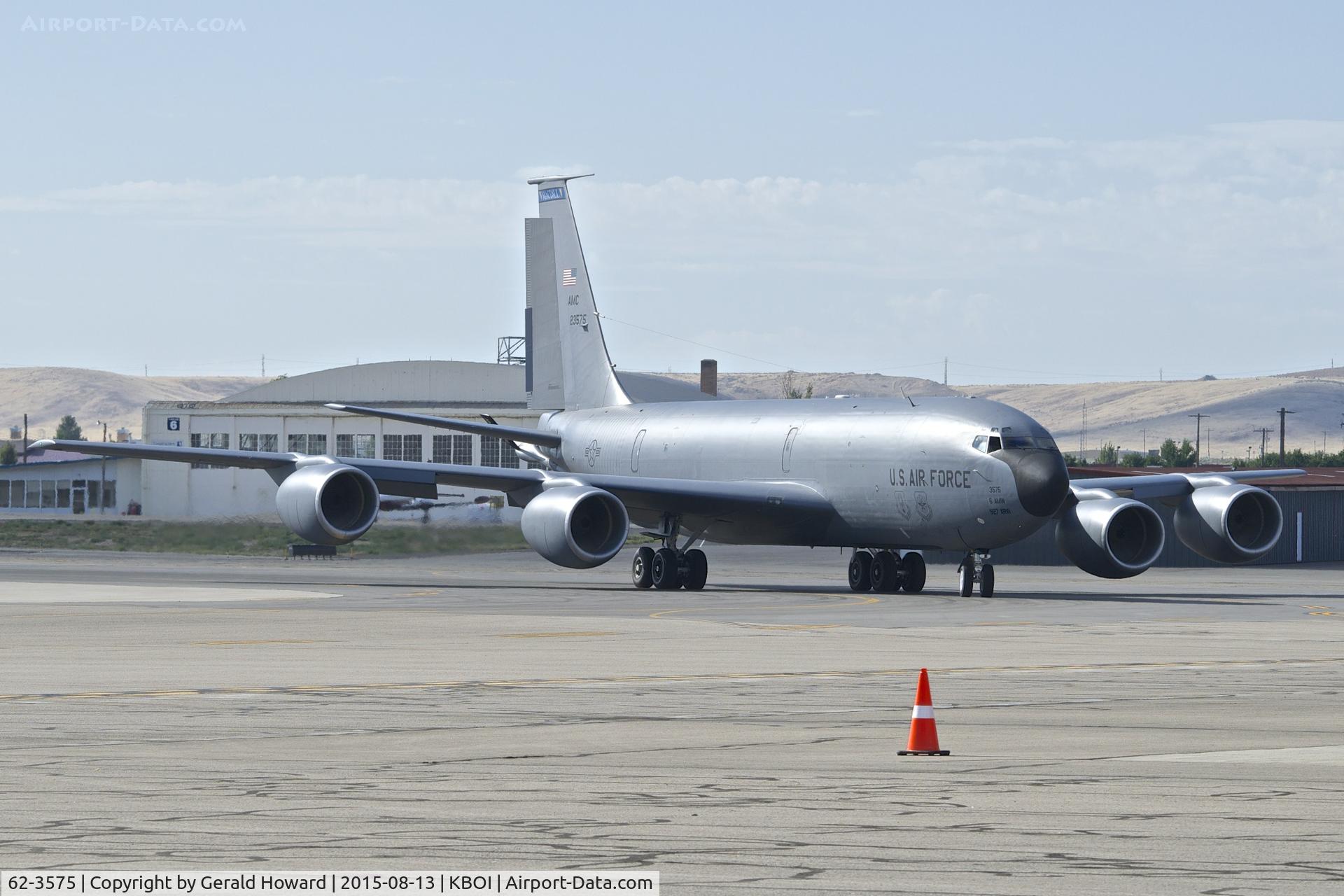 62-3575, 1962 Boeing KC-135R Stratotanker C/N 18558, Taxiing to RWY 10R.  6th AMW / 927th ARW, MacDill AFB