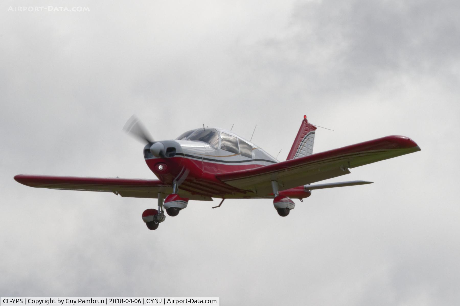 CF-YPS, 1969 Piper PA-28-140 Cherokee C/N 28 25914, Landing