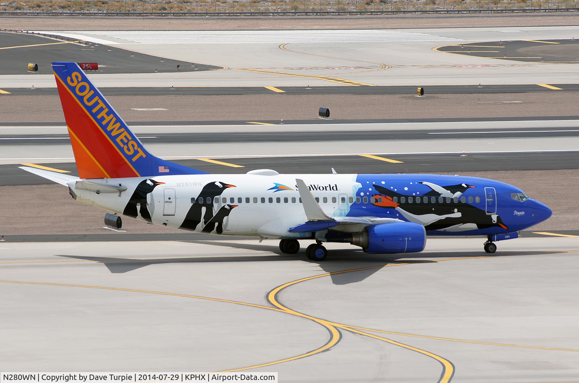N280WN, 2007 Boeing 737-7H4 C/N 32533, Seaworld 